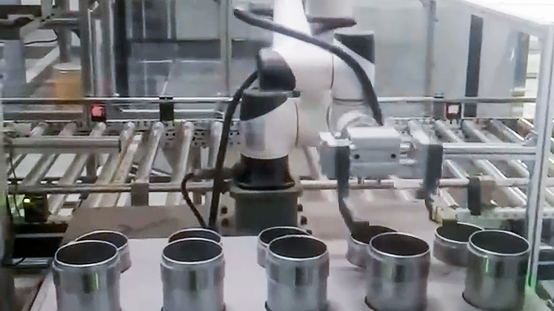 越疆科技,越疆,越疆機器人,越疆官網(wǎng),dobot,協(xié)作機器人,越疆協(xié)作機器人,協(xié)作機械臂,協(xié)作機械手,自動化機械臂,協(xié)作機器人品牌,協(xié)作機器人制造商,協(xié)作機器人研發(fā),具身智能機器人,協(xié)作機器人,科研行業(yè)應(yīng)用,樣本收集,樣本運輸,離心處理,化學(xué)處理,樣本歸檔,運行效益,安全功能,可靠性認(rèn)證,化學(xué)物品取樣,裝填,重復(fù)定位精度,減少實驗傷害,減輕負(fù)擔(dān)、農(nóng)業(yè)環(huán)保實驗室