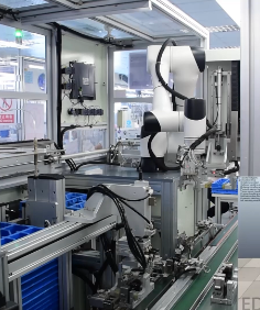 越疆,越疆科技,越疆機器人,越疆官網(wǎng),dobot,協(xié)作機器人,越疆協(xié)作機器人,協(xié)作機械臂,協(xié)作機械手,自動化機械臂,協(xié)作機器人品牌,協(xié)作機器人制造商,協(xié)作機器人研發(fā),具身智能機器人,上下料機器人,協(xié)作機器人上下料,機床上下料,六軸機器人上下料,上下料機器人廠家,上下料機械手,上下料機械臂-金屬加工